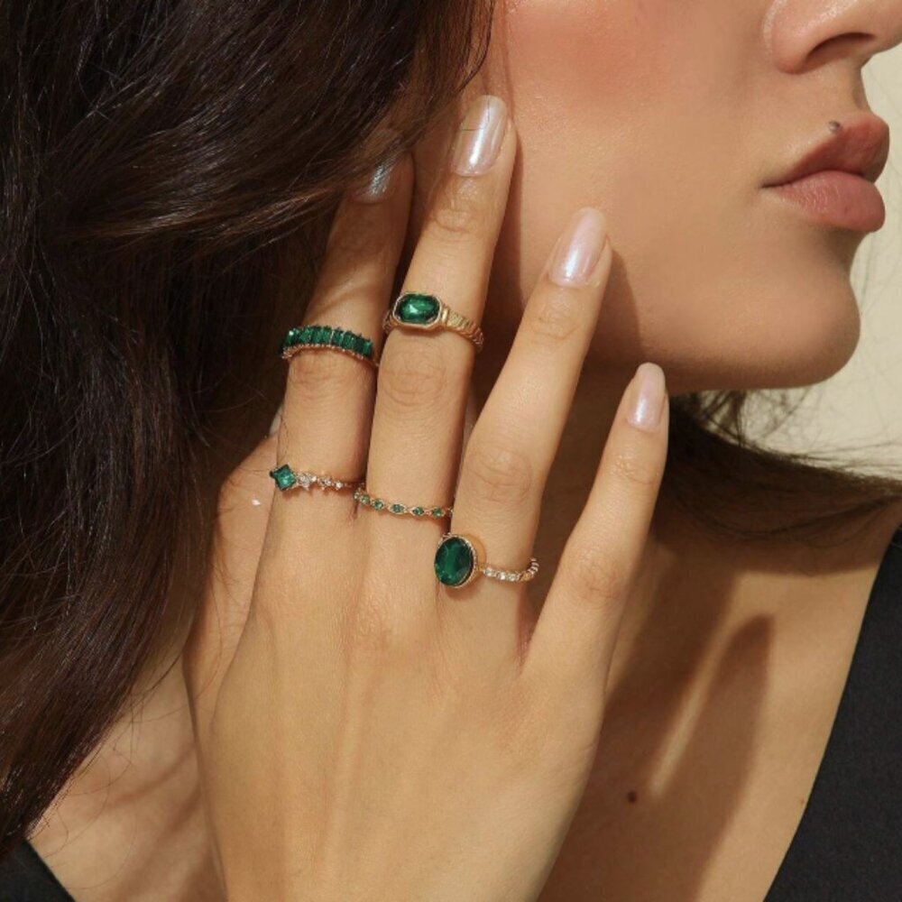 18K Gold Filled Emerald Cut Green Stone Ring Set